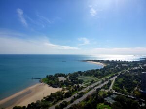 Ein Gewässer mit L: der Lake Michigan